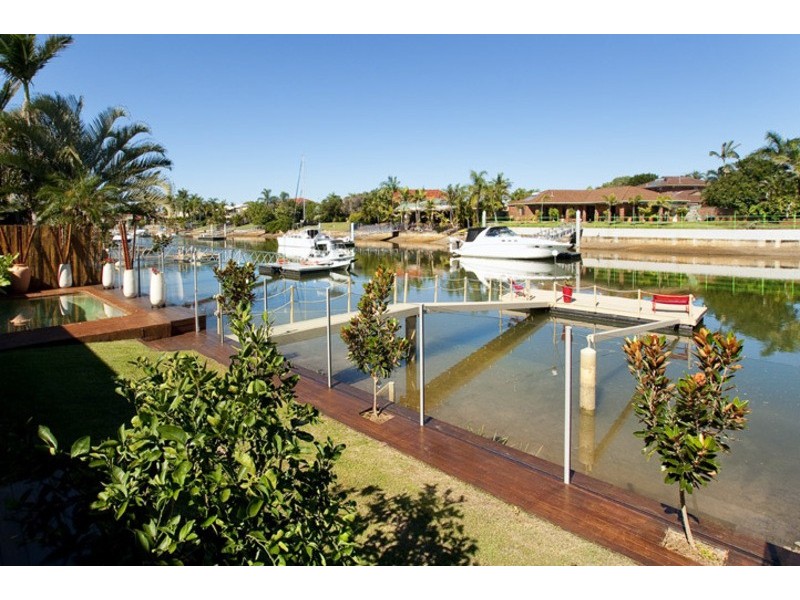 28 COURAGEOUS COURT, Newport QLD 4020