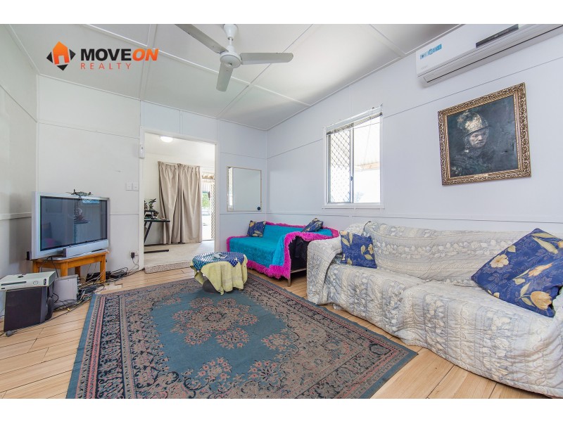 55 SYDNEY ST, Redcliffe QLD 4020
