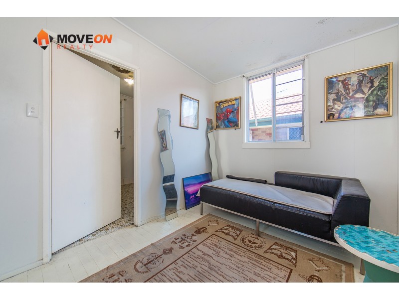 55 SYDNEY ST, Redcliffe QLD 4020