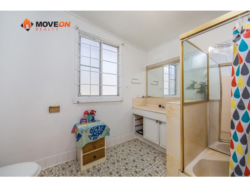 55 SYDNEY ST, Redcliffe QLD 4020