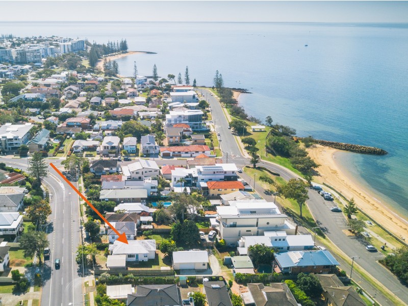 222 PRINCE EDWARD PDE, Scarborough QLD 4020