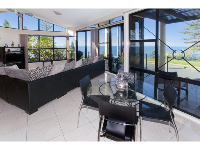 153 FLINDERS PARADE, Scarborough QLD 4020