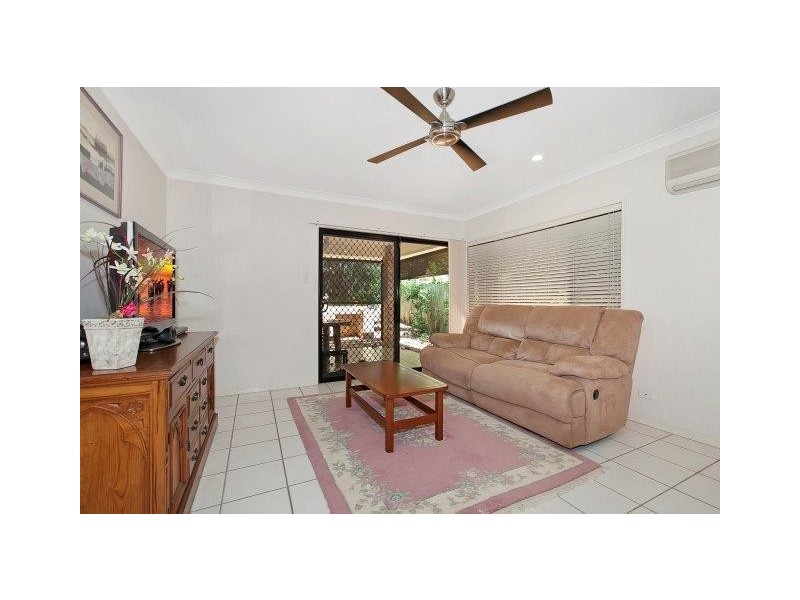 34 DARBY STREET, North Lakes QLD 4509