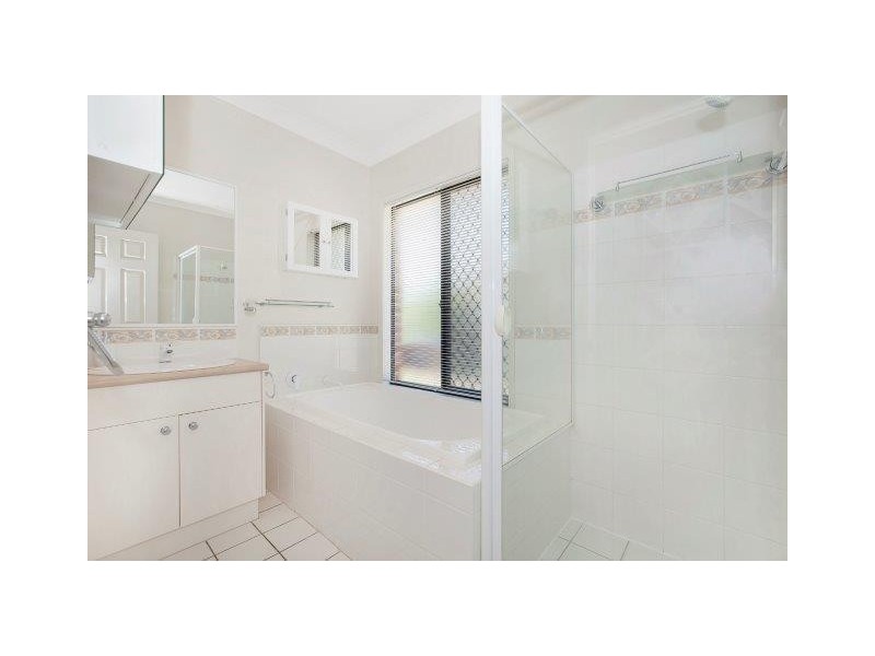 34 DARBY STREET, North Lakes QLD 4509