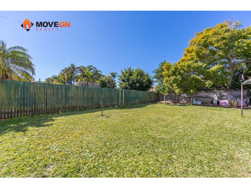 18 GERTRUDE ST, Redcliffe QLD 4020