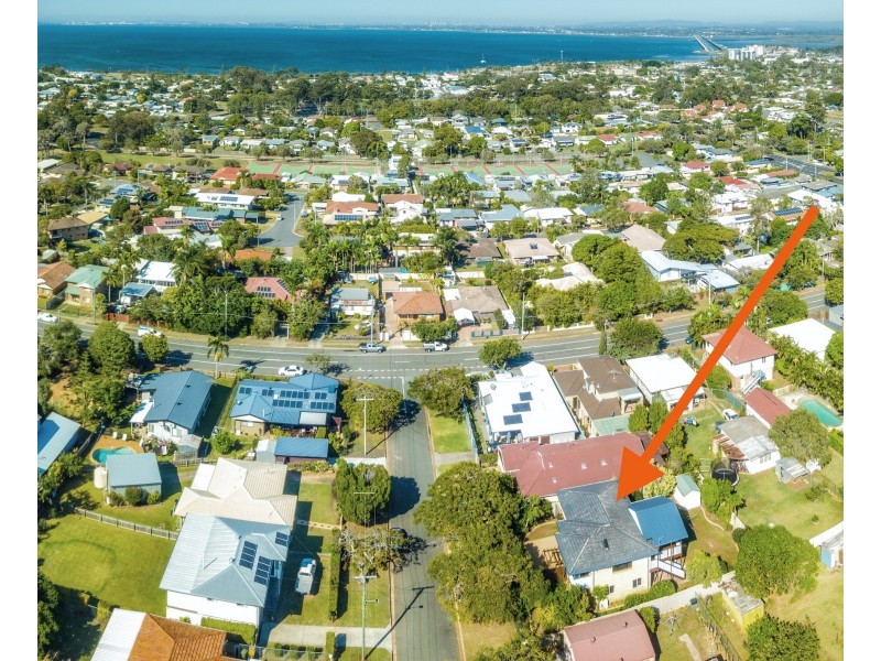 2 PRINCE STREET, Clontarf QLD 4019