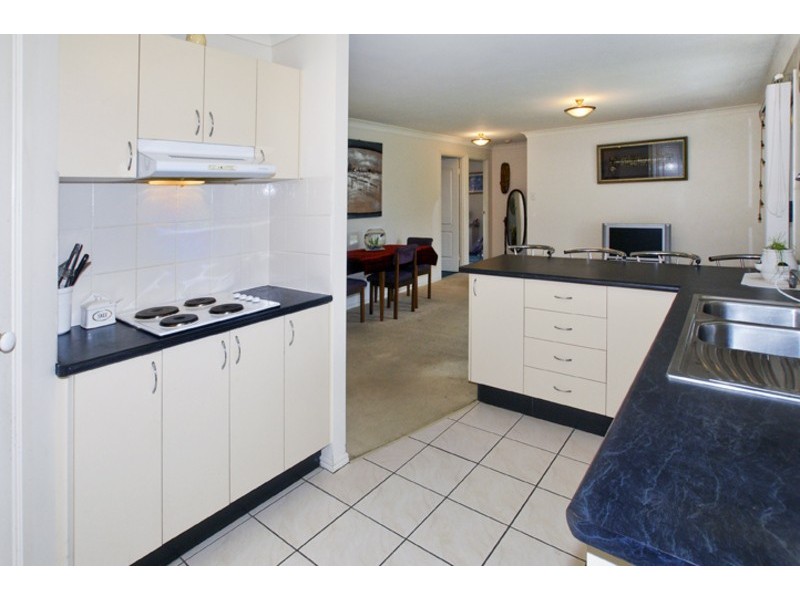 8 CAIRNS CRESCENT, Deception Bay QLD 4508