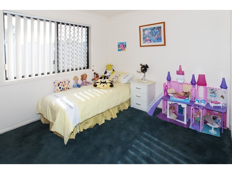 8 CAIRNS CRESCENT, Deception Bay QLD 4508