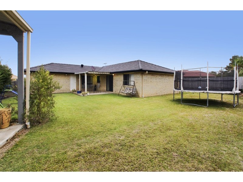 8 CAIRNS CRESCENT, Deception Bay QLD 4508