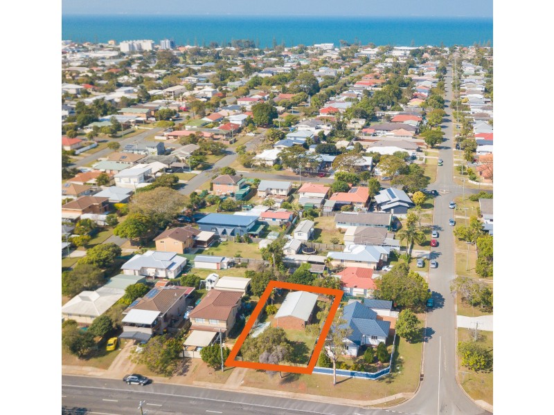 102A VICTORIA AVE, Margate QLD 4019