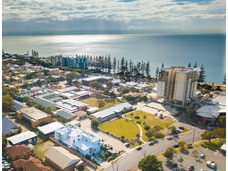 7/2 IRENE ST, Redcliffe QLD 4020