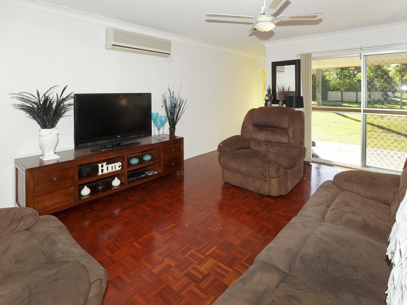 12 SUSAN AVE, Kippa-ring QLD 4021