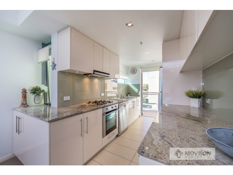 108/185 REDCLIFFE PARADE, Redcliffe QLD 4020
