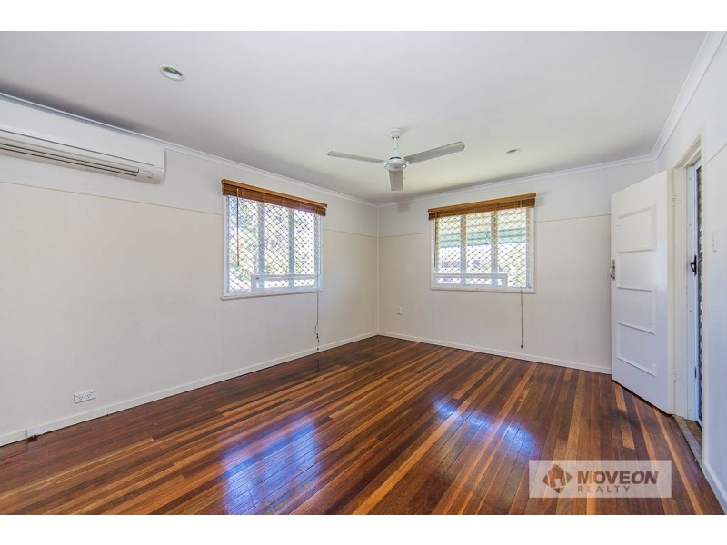 54 SCARBOROUGH RD, Redcliffe QLD 4020