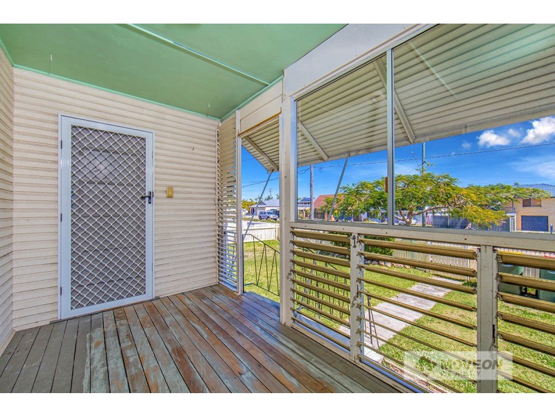 54 SCARBOROUGH RD, Redcliffe QLD 4020