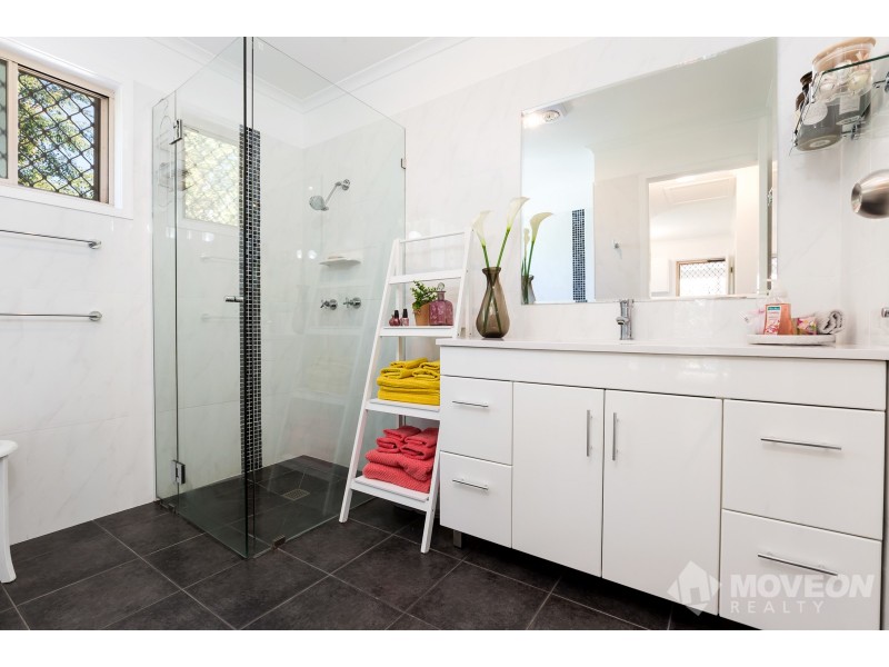 12 CLAIR AVE, Deception Bay QLD 4508