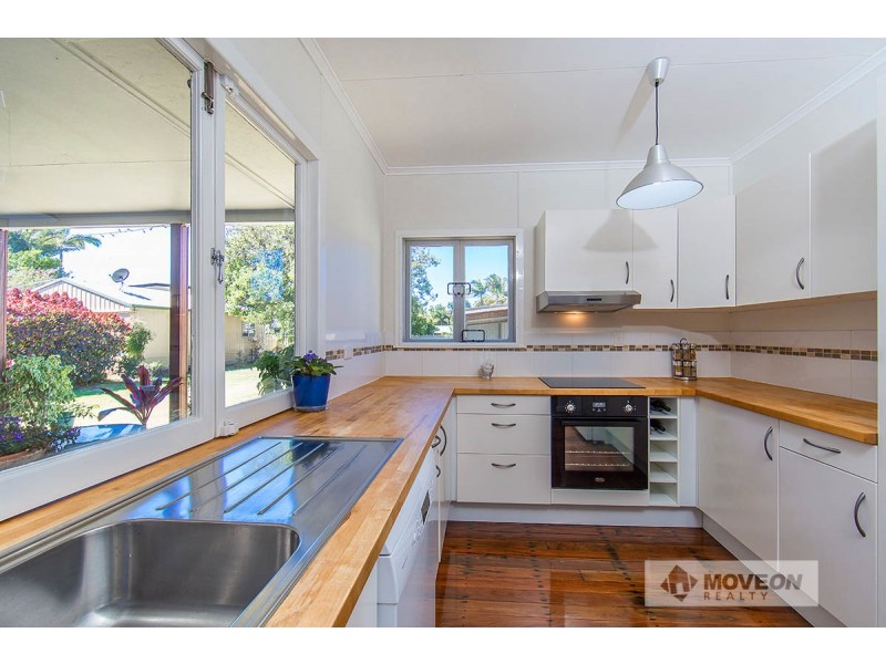 118 MAINE RD, Clontarf QLD 4019