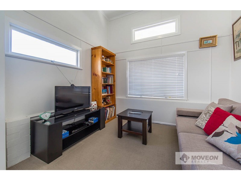 118 MAINE RD, Clontarf QLD 4019