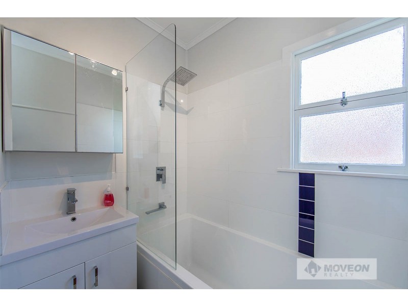 118 MAINE RD, Clontarf QLD 4019