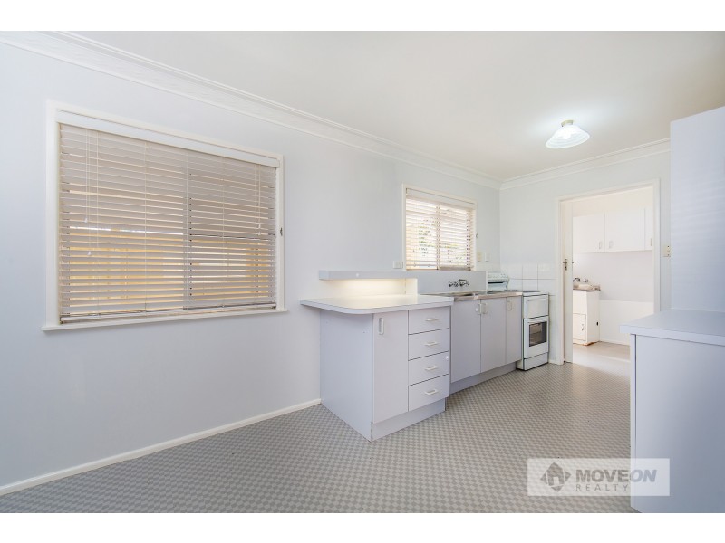 28 HIBISCUS AVE, Redcliffe QLD 4020