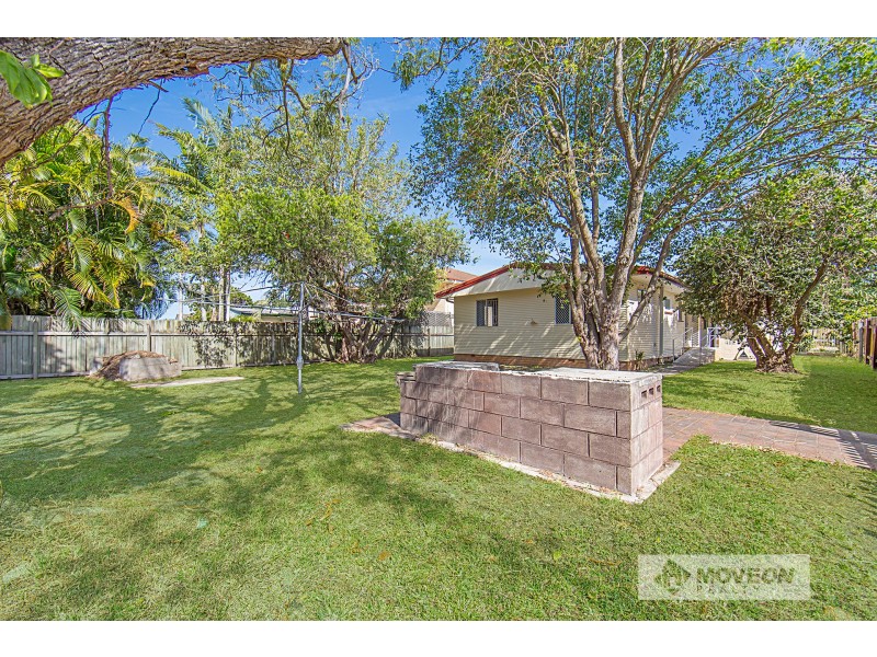 28 HIBISCUS AVE, Redcliffe QLD 4020