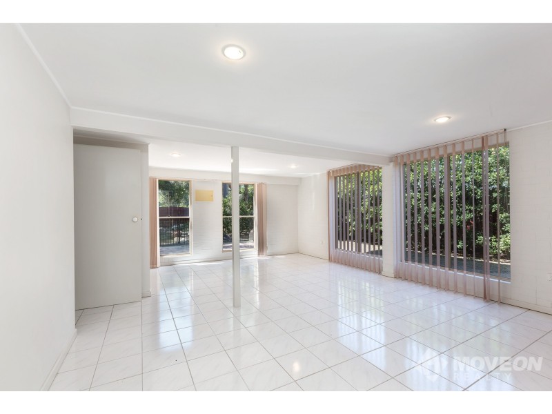 5 PEARSON ST, Clontarf QLD 4019