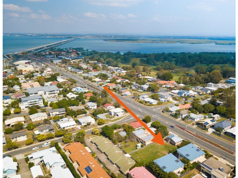 82 ELIZABETH AVE, Clontarf QLD 4019