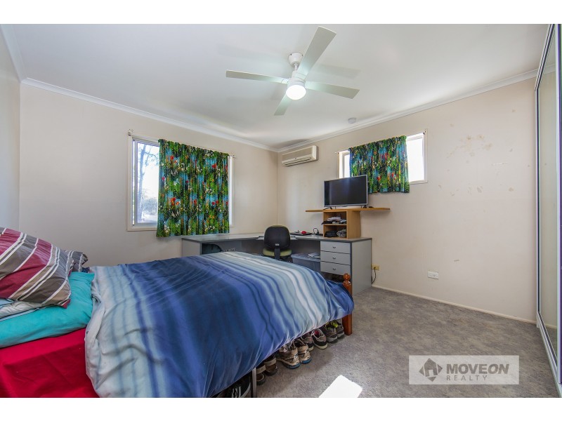 27 THOMAS STREET, Clontarf QLD 4019