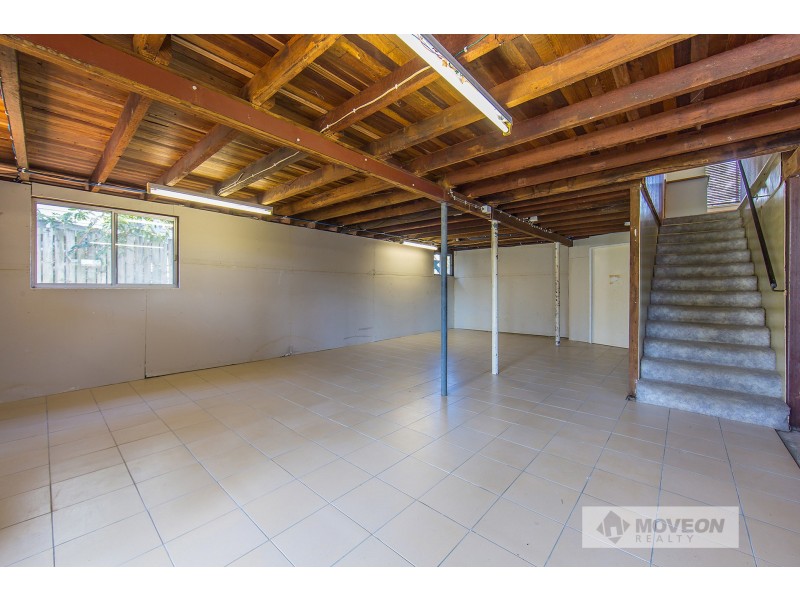 27 THOMAS STREET, Clontarf QLD 4019
