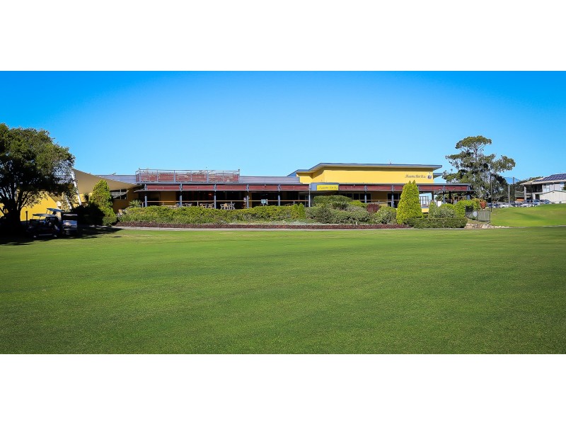 27 THOMAS STREET, Clontarf QLD 4019