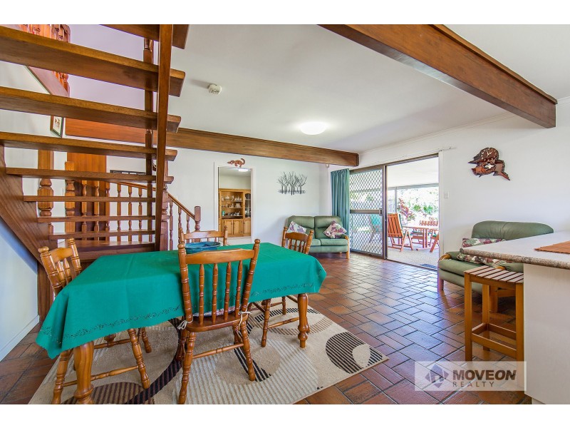 11 DAME PATTIE COURT, Newport QLD 4020