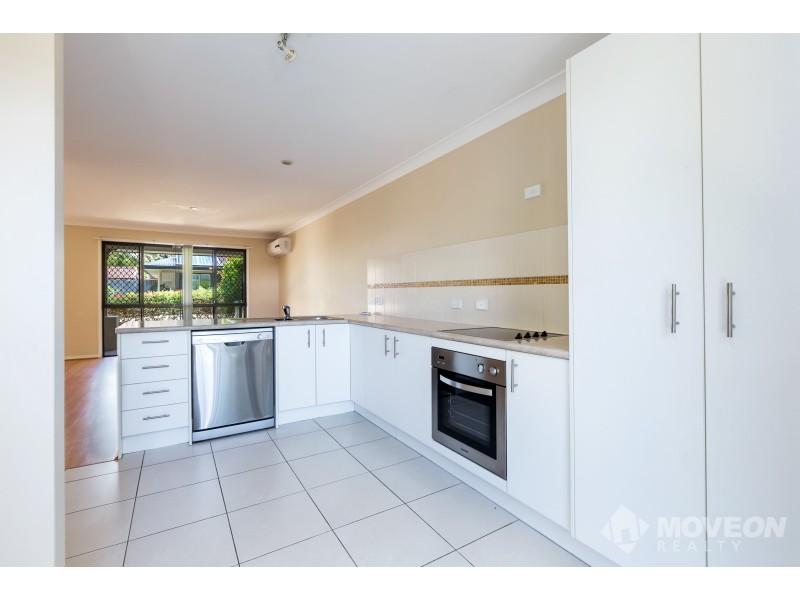 5/5 BRAMBLE STREET, Woody Point QLD 4019