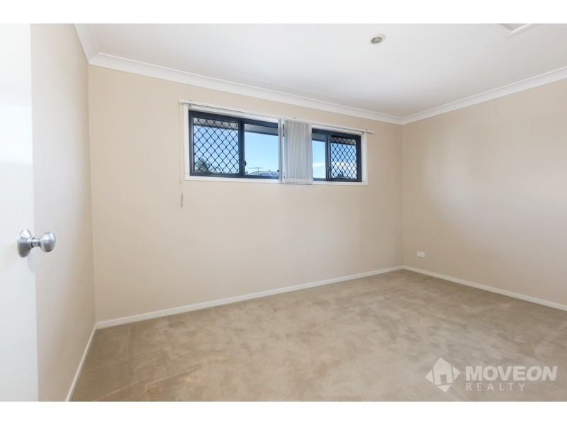 5/5 BRAMBLE STREET, Woody Point QLD 4019