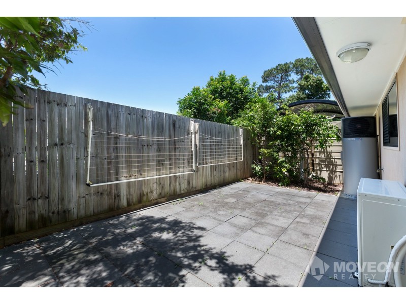 5/5 BRAMBLE STREET, Woody Point QLD 4019
