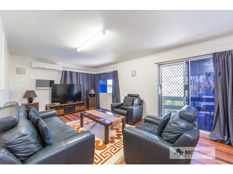 212 MAINE RD, Clontarf QLD 4019
