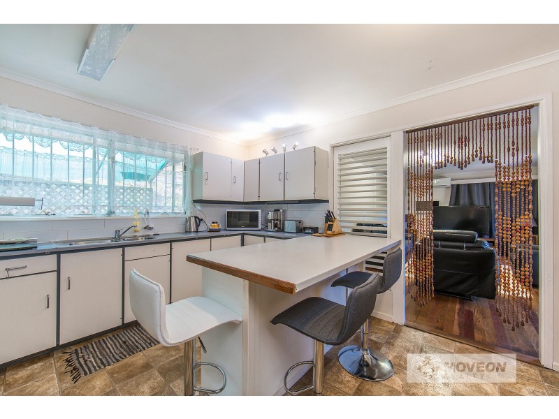 212 MAINE RD, Clontarf QLD 4019