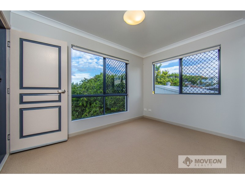 1/11 GEORGINA ST, Woody Point QLD 4019