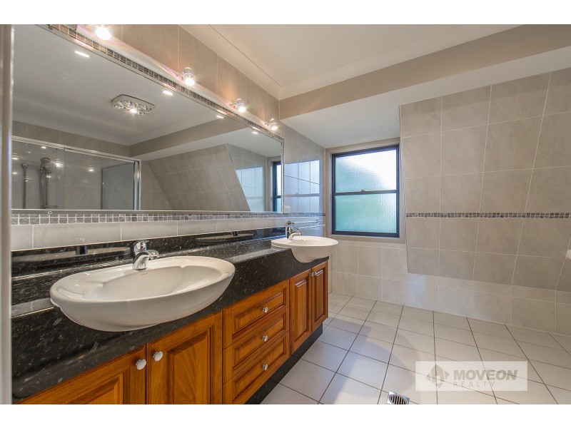 1/11 GEORGINA ST, Woody Point QLD 4019