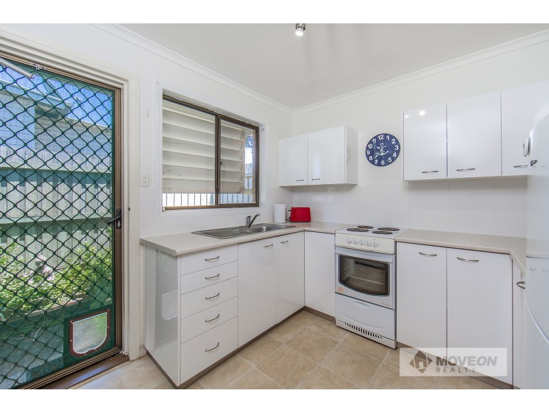 1/34 QUEEN ST, Scarborough QLD 4020