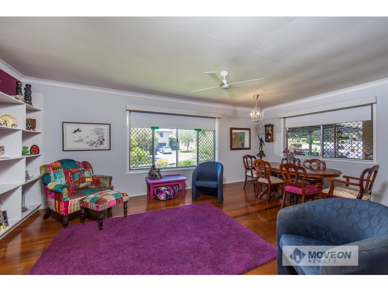 4 ALKOOIE AVE, Clontarf QLD 4019