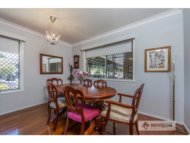 4 ALKOOIE AVE, Clontarf QLD 4019