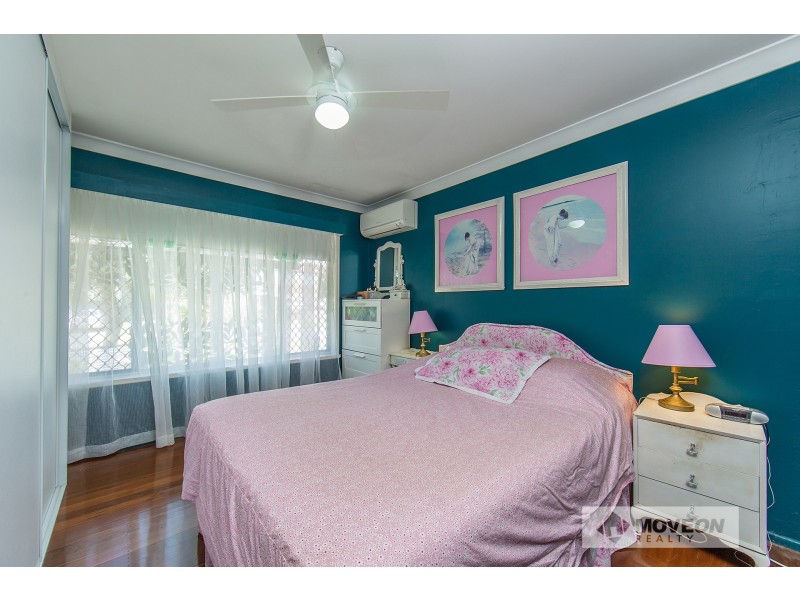 4 ALKOOIE AVE, Clontarf QLD 4019