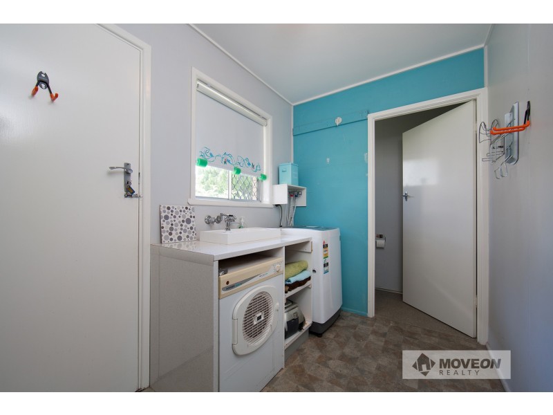 4 ALKOOIE AVE, Clontarf QLD 4019