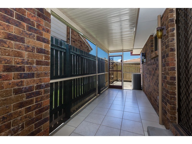 6/2 WATTLE ROAD, Rothwell QLD 4022