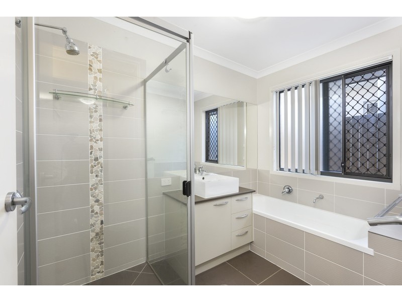 51 DAINTREE CIRCUIT, North Lakes QLD 4509