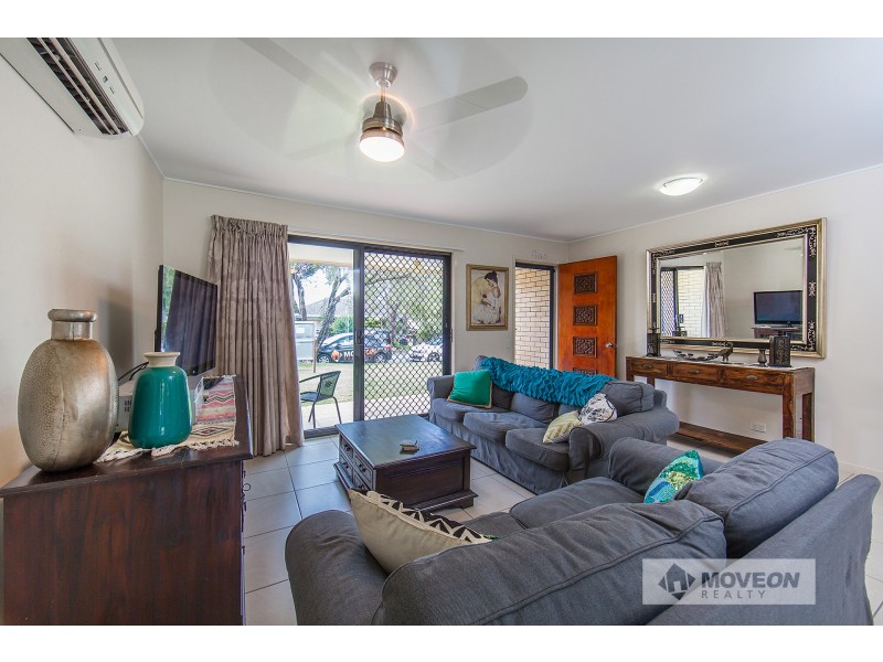 20 KALIMNA DRIVE, Clontarf QLD 4019