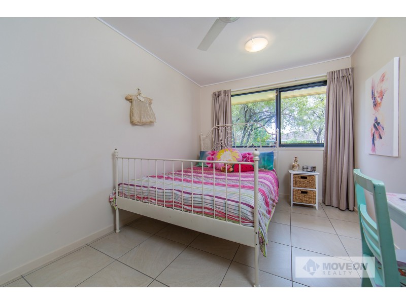 20 KALIMNA DRIVE, Clontarf QLD 4019
