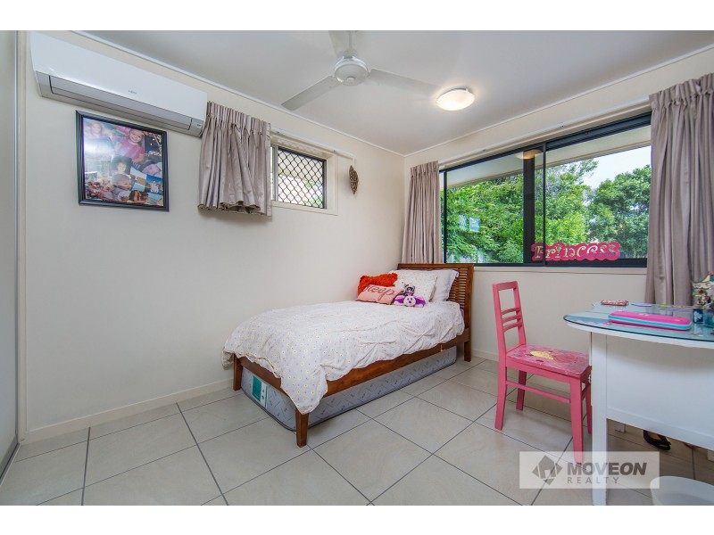 20 KALIMNA DRIVE, Clontarf QLD 4019
