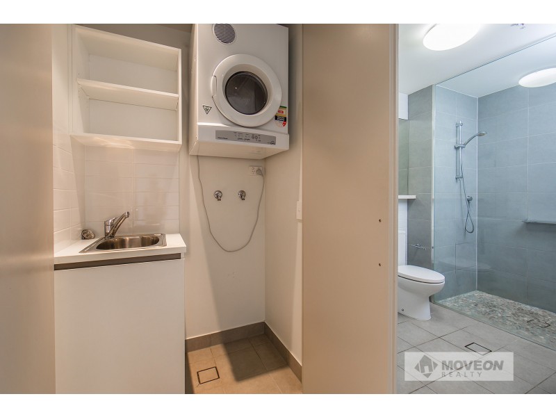208/99 MARINE PDE, Redcliffe QLD 4020