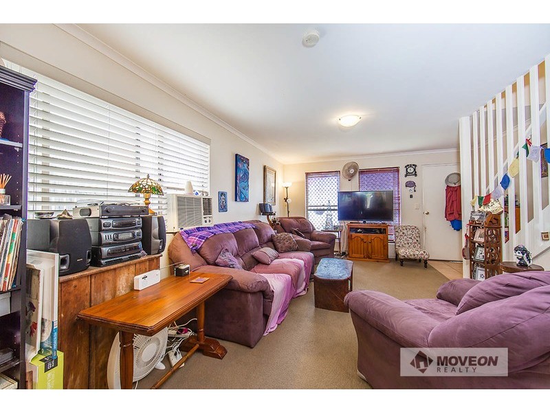 4/7 BAILEY ST, Woody Point QLD 4019